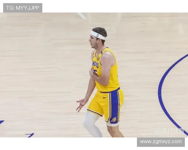 里夫斯32分7篮板6助攻救赎绝平